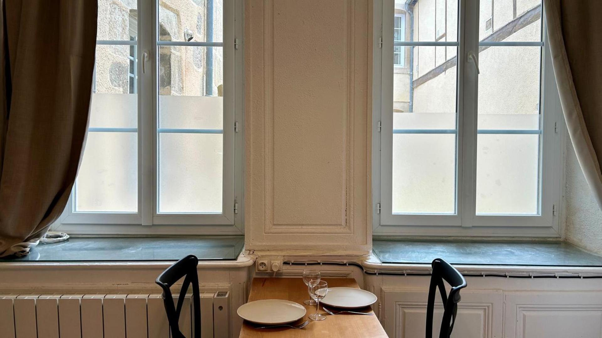 Appartement Le Mary à Autun Extérieur photo