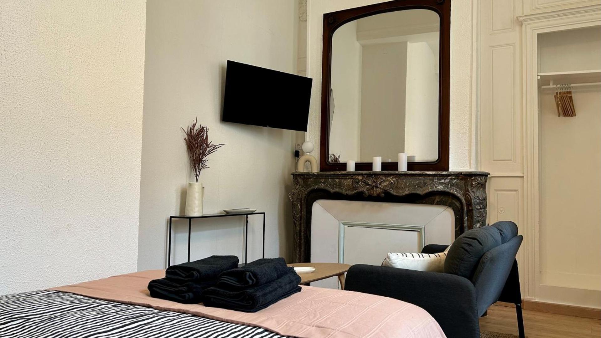 Appartement Le Mary à Autun Extérieur photo